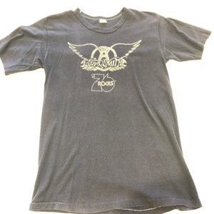 Authentic vintage Aerosmith ‘76 tour shirt
